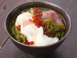 海鮮丼